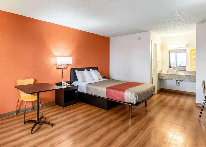 6 Eloy Arizona Casa Grande Hotel 3*