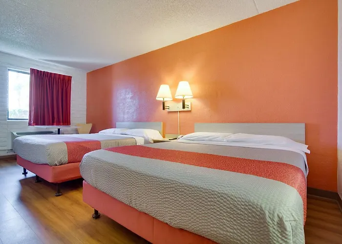 6 Eloy Arizona Casa Grande Hotel 3*